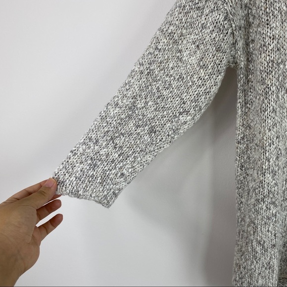 Lucky Brand V Neck Sweater - Picture 5 of 6